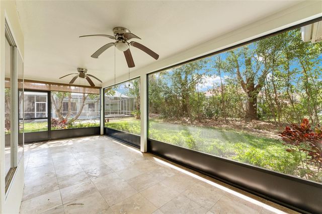 17918 HOLLY BROOK DRIVE, Tampa, FL 33647