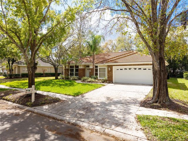 17918 HOLLY BROOK DRIVE, Tampa, FL 33647