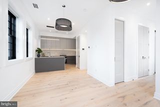 1204 Q ST NW #4, Washington, DC 20009