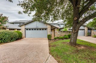 8810 Mariscal Canyon DR, Austin, TX 78759
