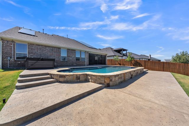 6916 Talon Drive, Fort Worth, TX 76179