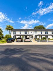 6844 Sandtrap DR 4, Fort Myers, FL 33919