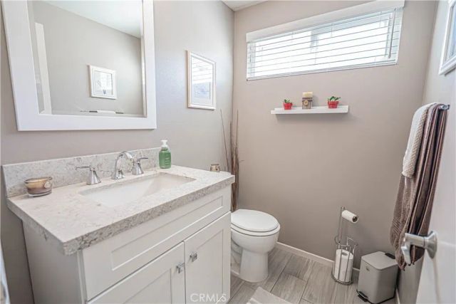 27939 Caraway Lane, Saugus, CA 91350