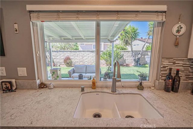 27939 Caraway Lane, Saugus, CA 91350