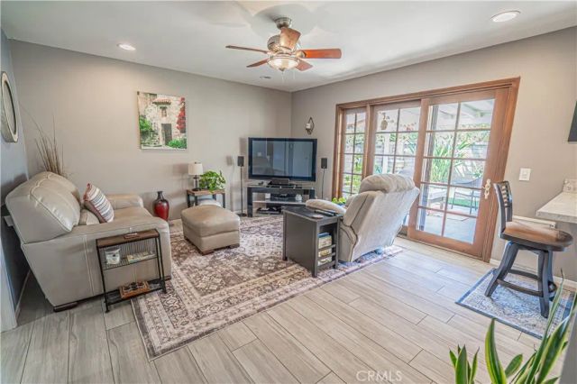 27939 Caraway Lane, Saugus, CA 91350