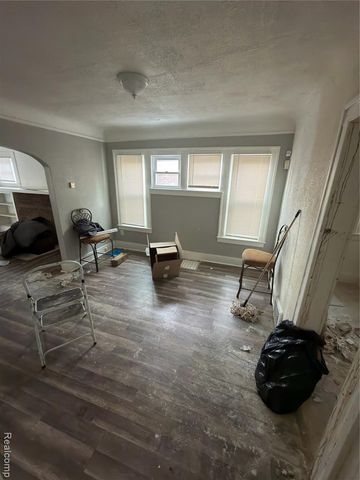11732 Griggs Street, Detroit, MI 48204