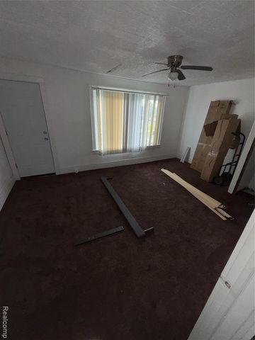 11732 Griggs Street, Detroit, MI 48204