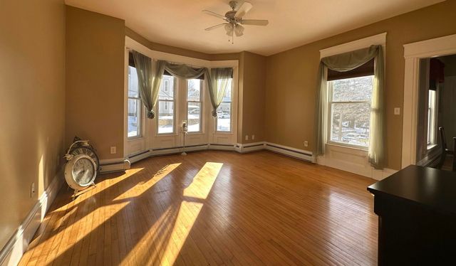 313 Bridge St Unit 3, Manchester, NH 03104