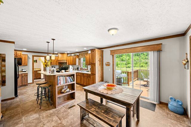 3164 Bunches Chapel Rd, Parsons, TN 38363