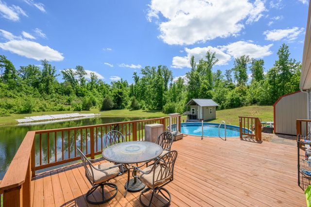 3164 Bunches Chapel Rd, Parsons, TN 38363