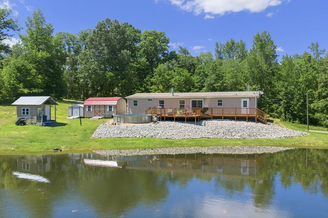 3164 Bunches Chapel Rd, Parsons, TN 38363