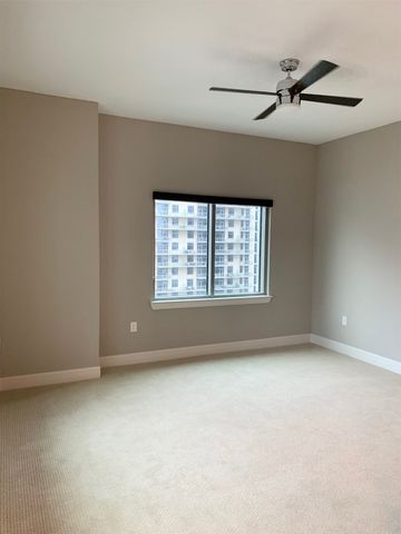 2323 N Akard Street 1501, Dallas, TX 75201