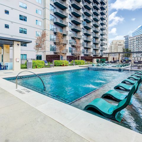 2323 N Akard Street 1501, Dallas, TX 75201