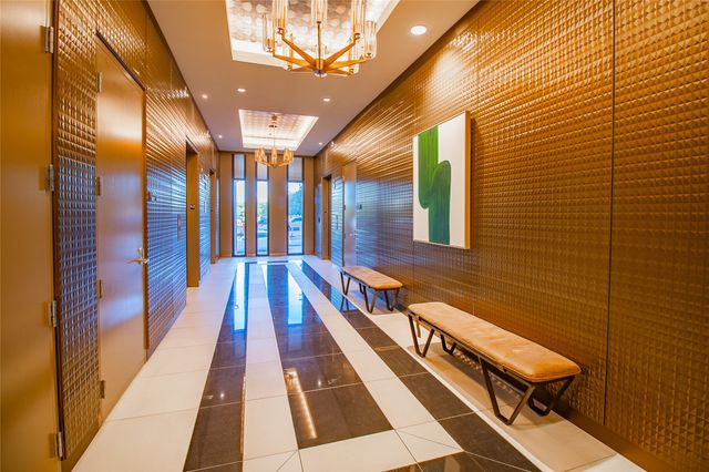2323 N Akard Street 1501, Dallas, TX 75201
