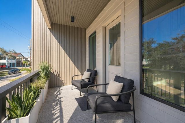 701 Pine Road Road, Clear Lake Shores, TX 77565