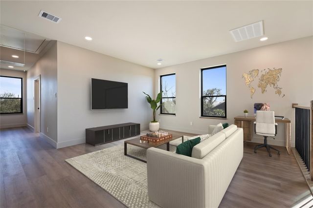 701 Pine Road Road, Clear Lake Shores, TX 77565