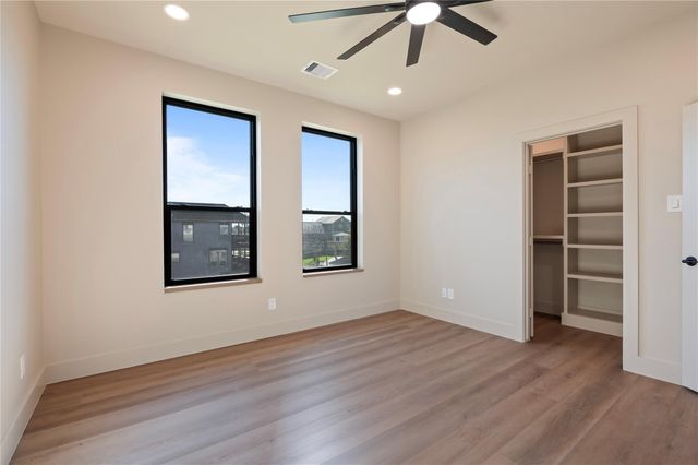 701 Pine Road Road, Clear Lake Shores, TX 77565