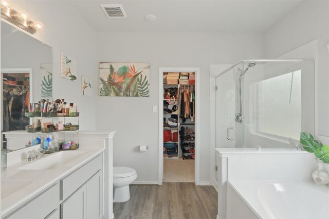 2535 Solano Lane, Baytown, TX 77523