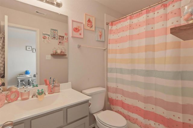 2535 Solano Lane, Baytown, TX 77523