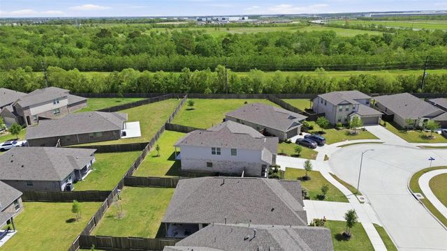 2535 Solano Lane, Baytown, TX 77523