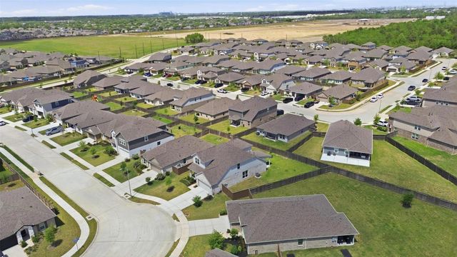 2535 Solano Lane, Baytown, TX 77523