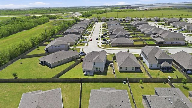 2535 Solano Lane, Baytown, TX 77523