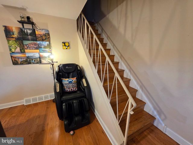 8515 BERGEN TER, Philadelphia, PA 19111