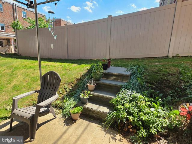 8515 BERGEN TER, Philadelphia, PA 19111