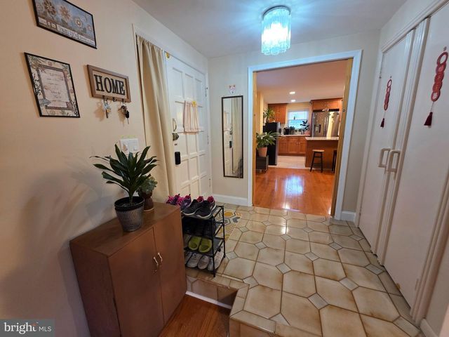 8515 BERGEN TER, Philadelphia, PA 19111