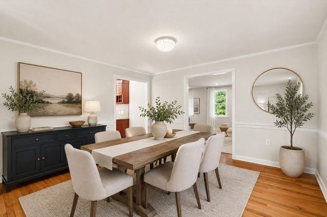 11 Crownridge Road, Westborough, MA 01581