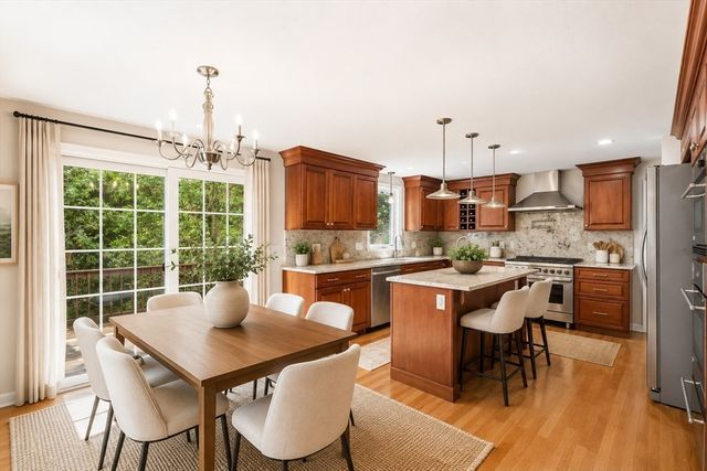 11 Crownridge Road, Westborough, MA 01581
