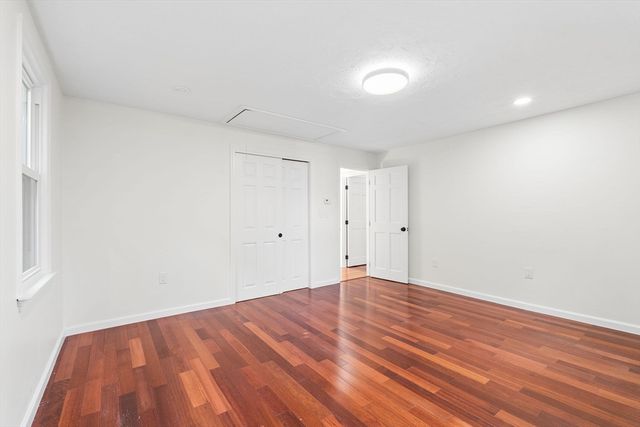 11 Crownridge Road, Westborough, MA 01581