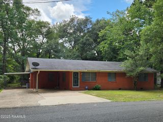 1514 W Lincoln Road, Ville Platte, LA 70586