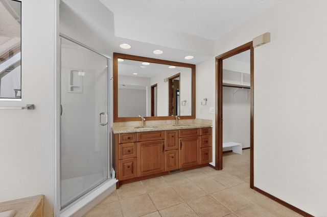 4900 Calle Del Cielo NE, Albuquerque, NM 87111