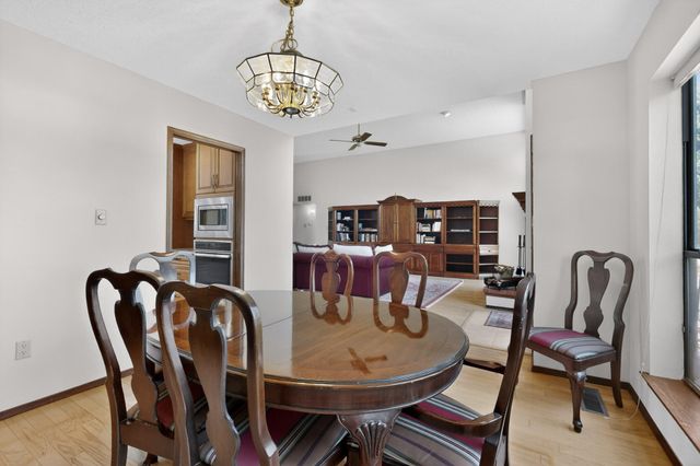 4900 Calle Del Cielo NE, Albuquerque, NM 87111