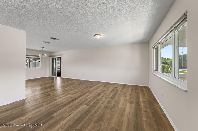 1091 Cadillac Drive NE, Palm Bay, FL 32905