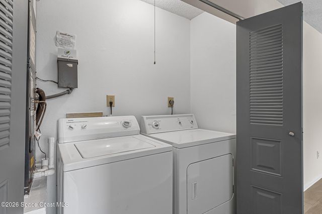 1091 Cadillac Drive NE, Palm Bay, FL 32905