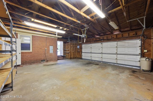 322 W Jones Street, Trenton, NC 28585