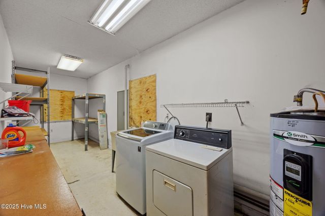 322 W Jones Street, Trenton, NC 28585