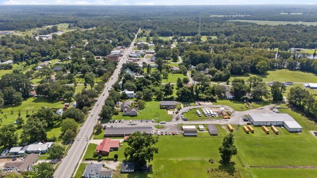 322 W Jones Street, Trenton, NC 28585