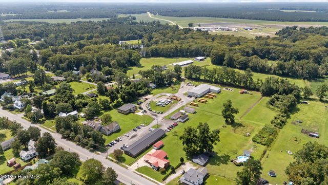 322 W Jones Street, Trenton, NC 28585