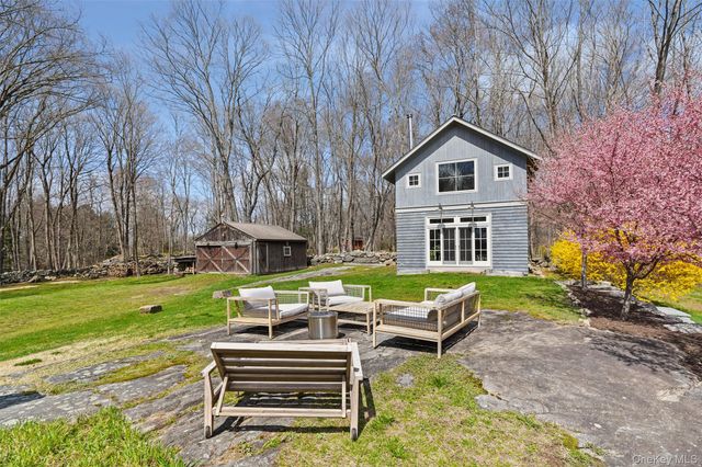 320 Long Ridge Road, Pound Ridge, NY 10576