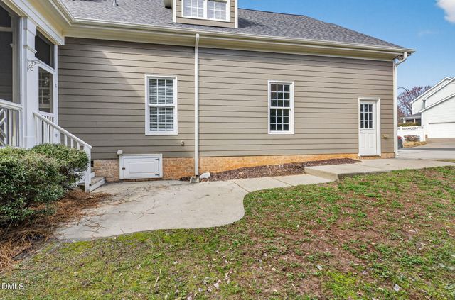 2061 Hopeton Avenue, Raleigh, NC 27614