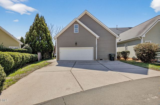 2061 Hopeton Avenue, Raleigh, NC 27614