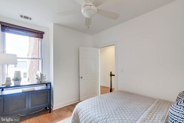 1111 FAIRMONT ST NW, Washington, DC 20009