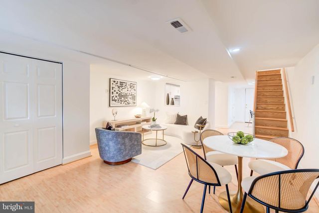 1111 FAIRMONT ST NW, Washington, DC 20009