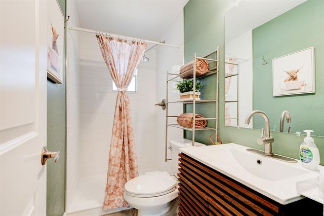 121 ELLISON AVENUE, New Smyrna Beach, FL 32168