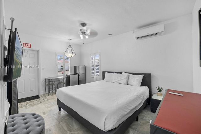 1908 N Ocean Drive 1B 2B package, Hollywood, FL 33019
