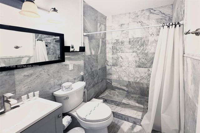 1908 N Ocean Drive 1B 2B package, Hollywood, FL 33019