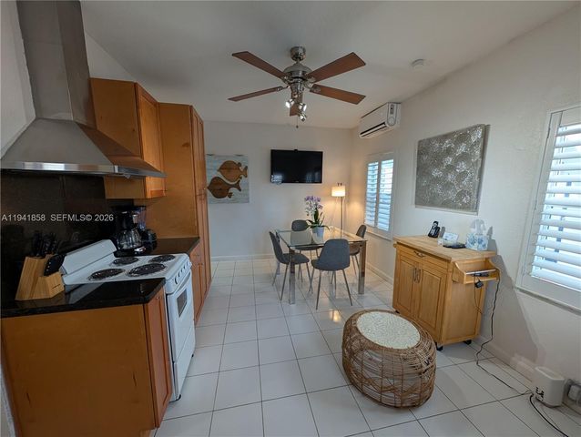 1908 N Ocean Drive 1B 2B package, Hollywood, FL 33019